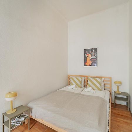 Stylisch Condo In Vienna'S 18Th District Esterno foto