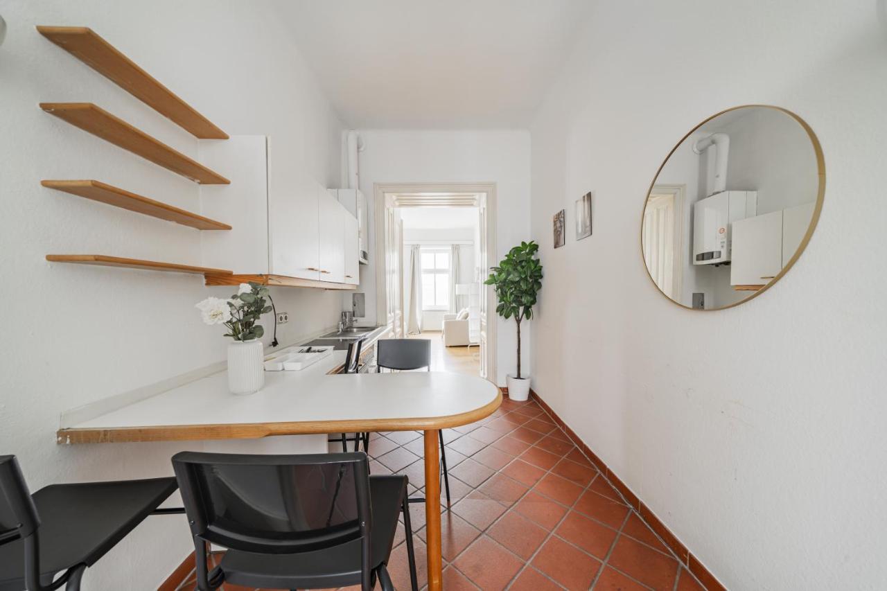 Stylisch Condo In Vienna'S 18Th District Esterno foto