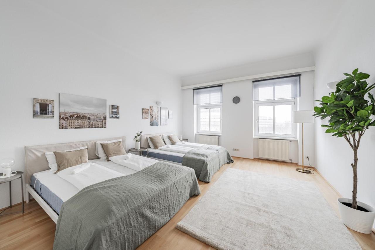 Stylisch Condo In Vienna'S 18Th District Esterno foto