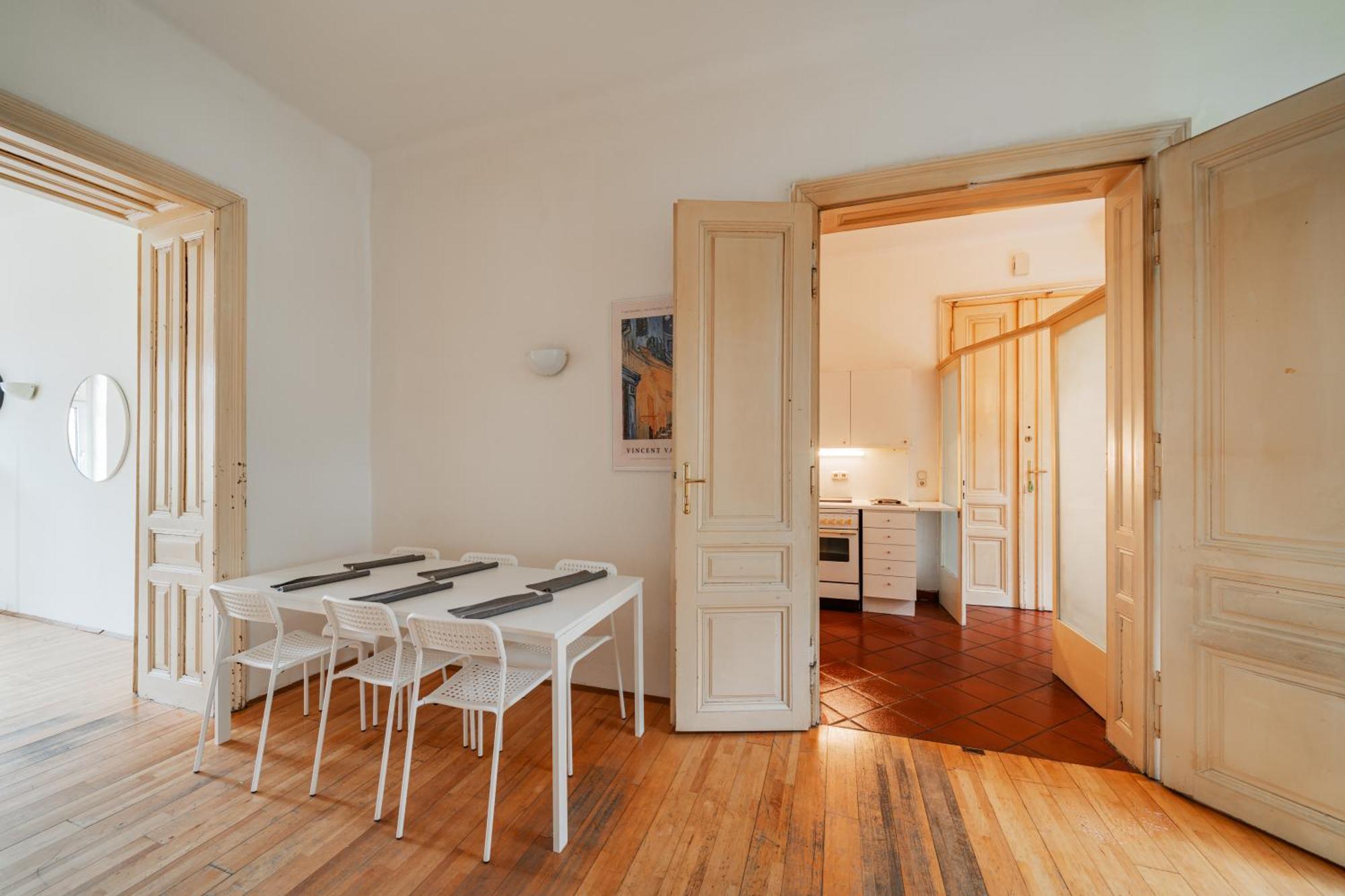 Stylisch Condo In Vienna'S 18Th District Esterno foto